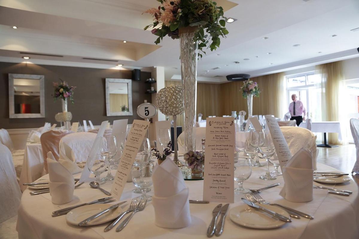 Brook Lane Hotel Kenmare Buitenkant foto